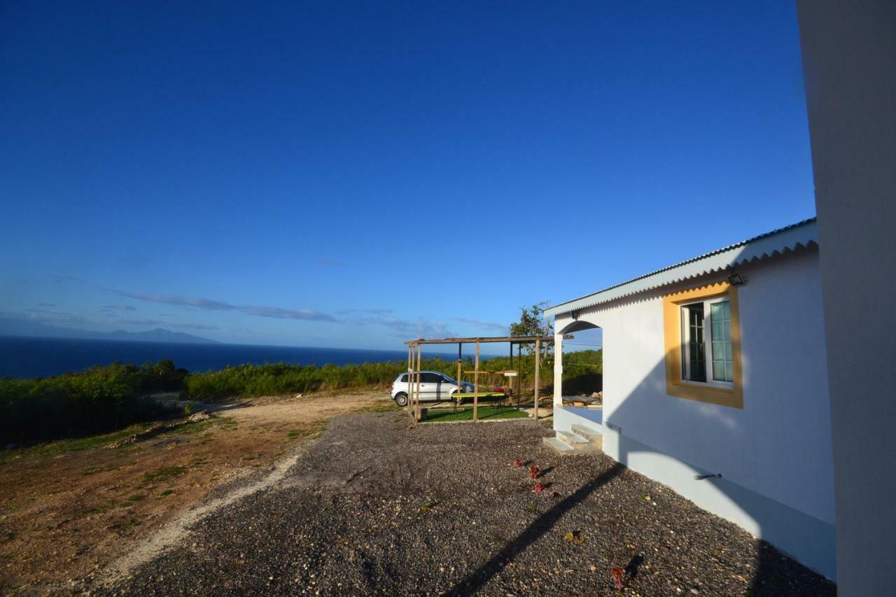 Villa Planete Bleue Habitation Mes Desirs Beaurenom Exterior foto