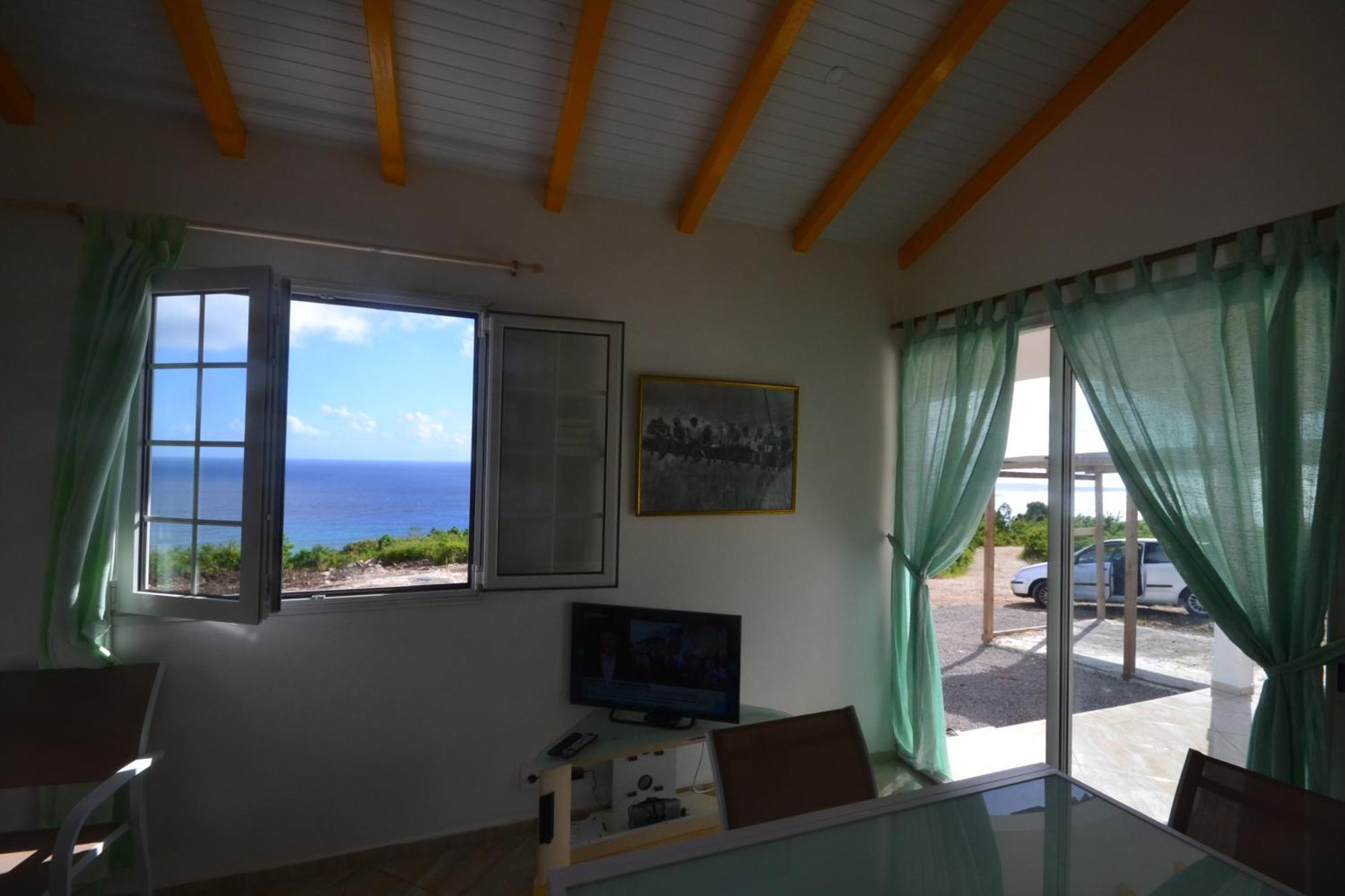 Villa Planete Bleue Habitation Mes Desirs Beaurenom Exterior foto