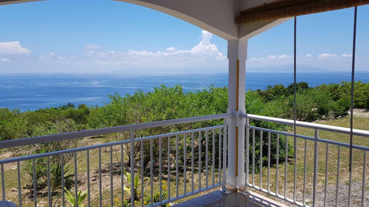 Villa Planete Bleue Habitation Mes Desirs Beaurenom Exterior foto